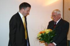 Blumen vom Vorgänger, Priester i.R. <br>Arnold Richert Blumen vom Vorgänger, Priester i.R. <br>Arnold Richert