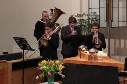 Der Bläserchor vor dem Gottesdienst Der Bläserchor vor dem Gottesdienst