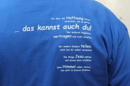 Das Motto auf jedem T-Shirt