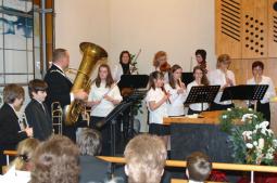 Das Orchester im Weihnachtskonzert 2011.